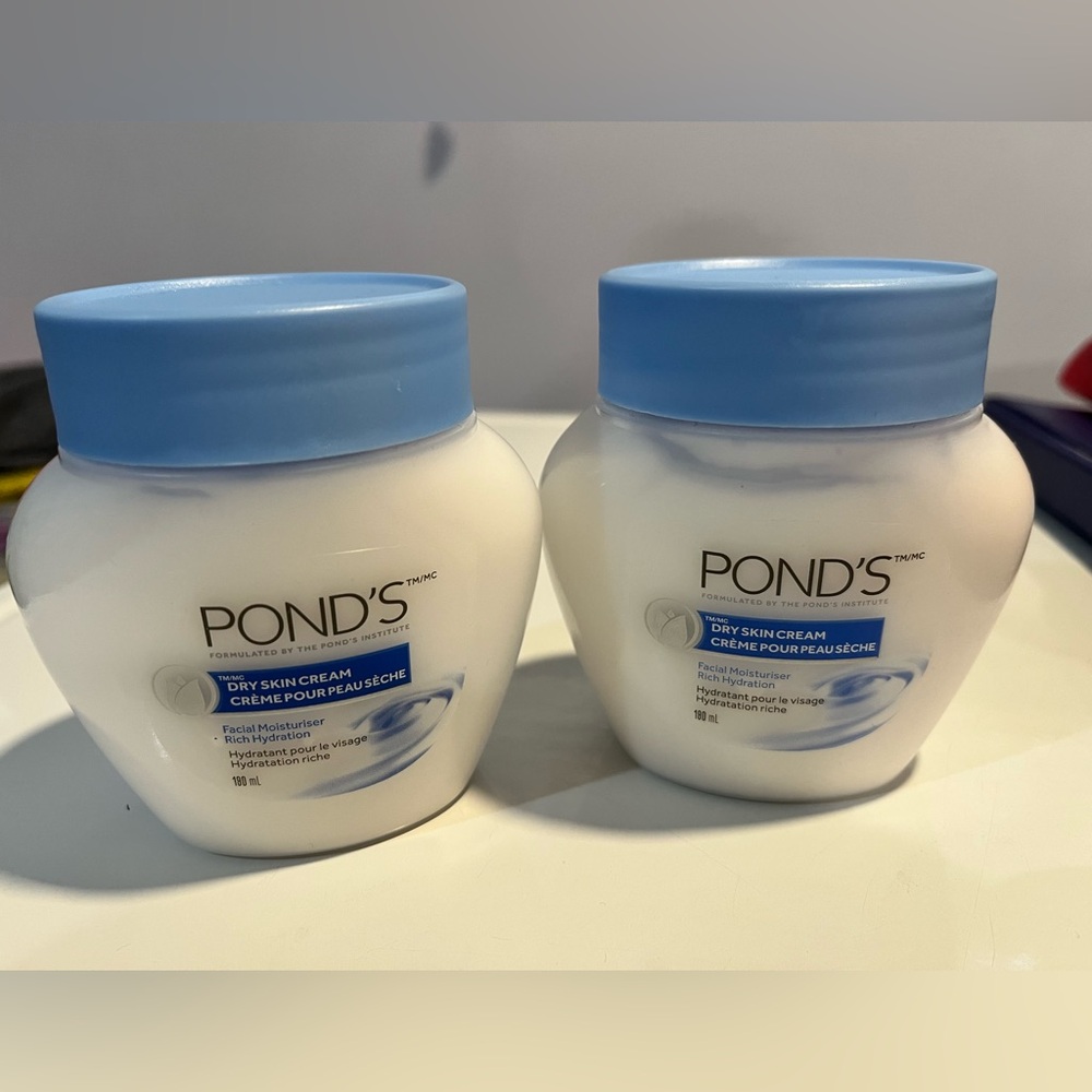 POND’s Facial Moisturizer bundle